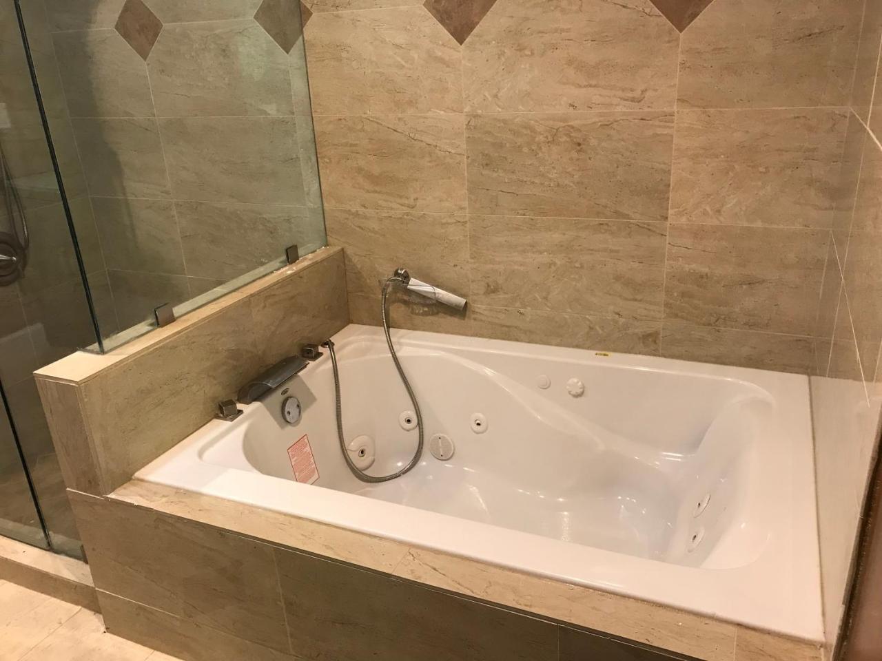 Flint Hill Villa Акуърт Екстериор снимка